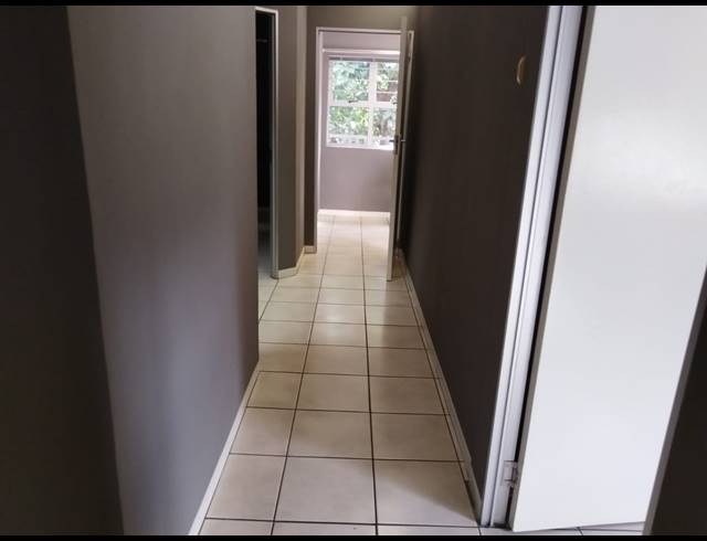 62M² OFFICE TO LET IN SONHEUWEL